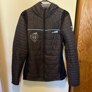 Altra Men’s Uintah Micropuff Jacket Team Red Edition